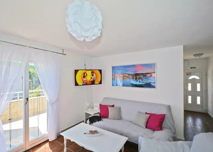 Daire Casablanca Supetar