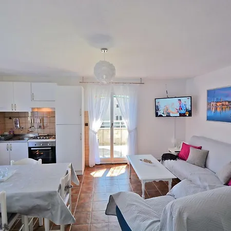 Casablanca Апартаменты Супетар